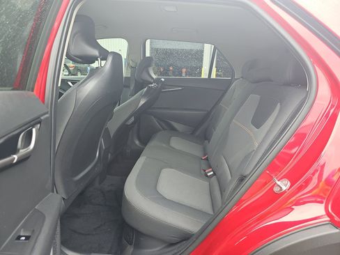 Used 2024 Kia Niro LX FWD image 4