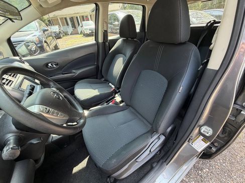Used 2019 Nissan Versa Note SV FWD image 14