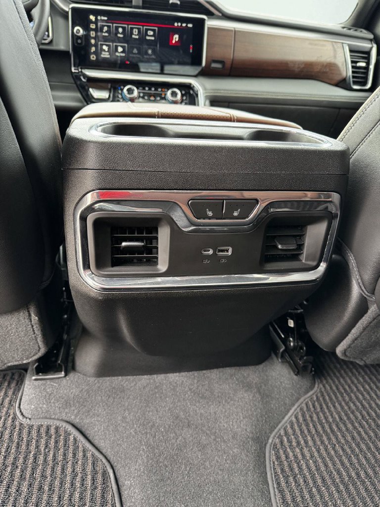Used 2023 GMC Sierra 1500 Denali Ultimate AWD/4WD image 22