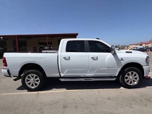 Used 2023 RAM 2500 Laramie AWD/4WD image 7