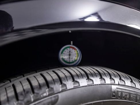 Used 2021 Porsche Cayenne Turbo AWD/4WD image 46