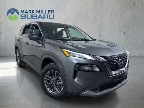 Used 2023 Nissan Rogue S AWD/4WD image 1