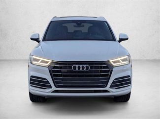 Used 2020 Audi Q5 e Premium Plus w/ Premium Plus Package video 2