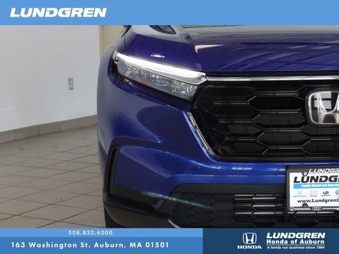 Used 2023 Honda CR-V EX image 32