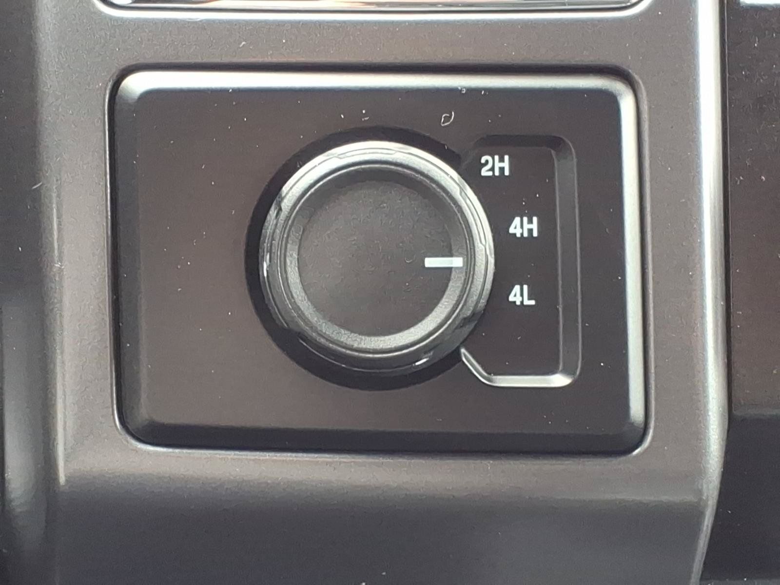Used 2019 Ford F150 XLT w/ Equipment Group 302A Luxury AWD/4WD image 19