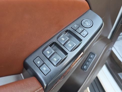 Used 2017 Chevrolet Tahoe Premier image 21