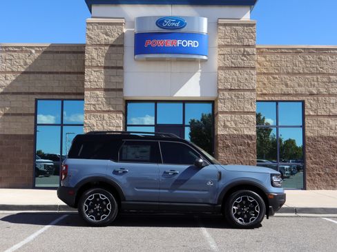 New 2025 Ford Bronco Sport Outer Banks w/ Outer Banks Tech Package+ AWD/4WD image 5