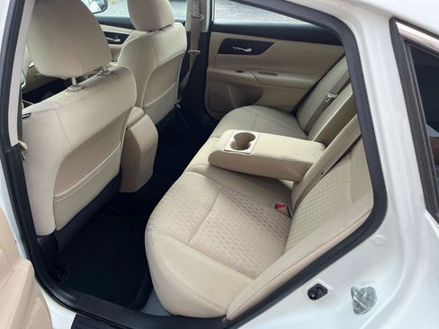 Used 2017 Nissan Altima 2.5 S w/ Power Driver Seat Package FWD image 24