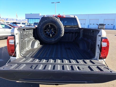 New 2026 GMC Canyon AT4X w/ AT4X AEV Edition image 7