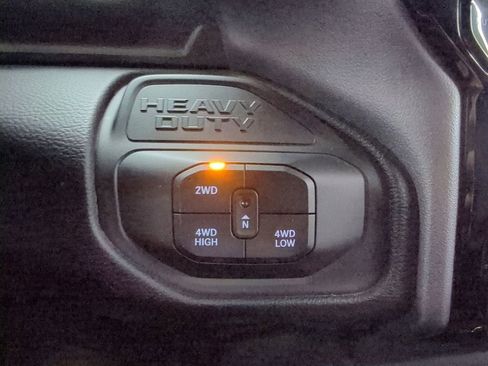 Used 2025 RAM 2500 Big Horn AWD/4WD image 14