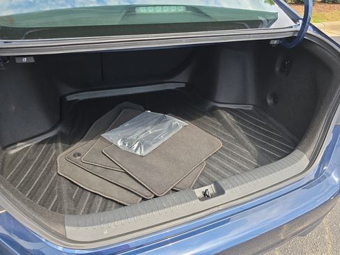 Used 2023 Honda Accord EX image 11