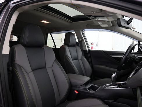 Used 2021 Subaru Outback Onyx Edition XT image 27