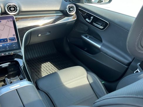 Used 2023 Mercedes-Benz C 300 4MATIC Sedan image 21
