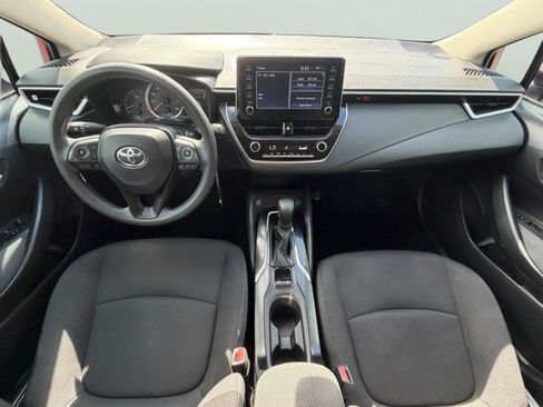 Used 2020 Toyota Corolla LE FWD image 19