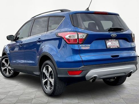 Used 2018 Ford Escape SEL image 10