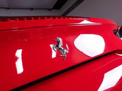 Used 2018 Ferrari 488 GTB RWD image 60