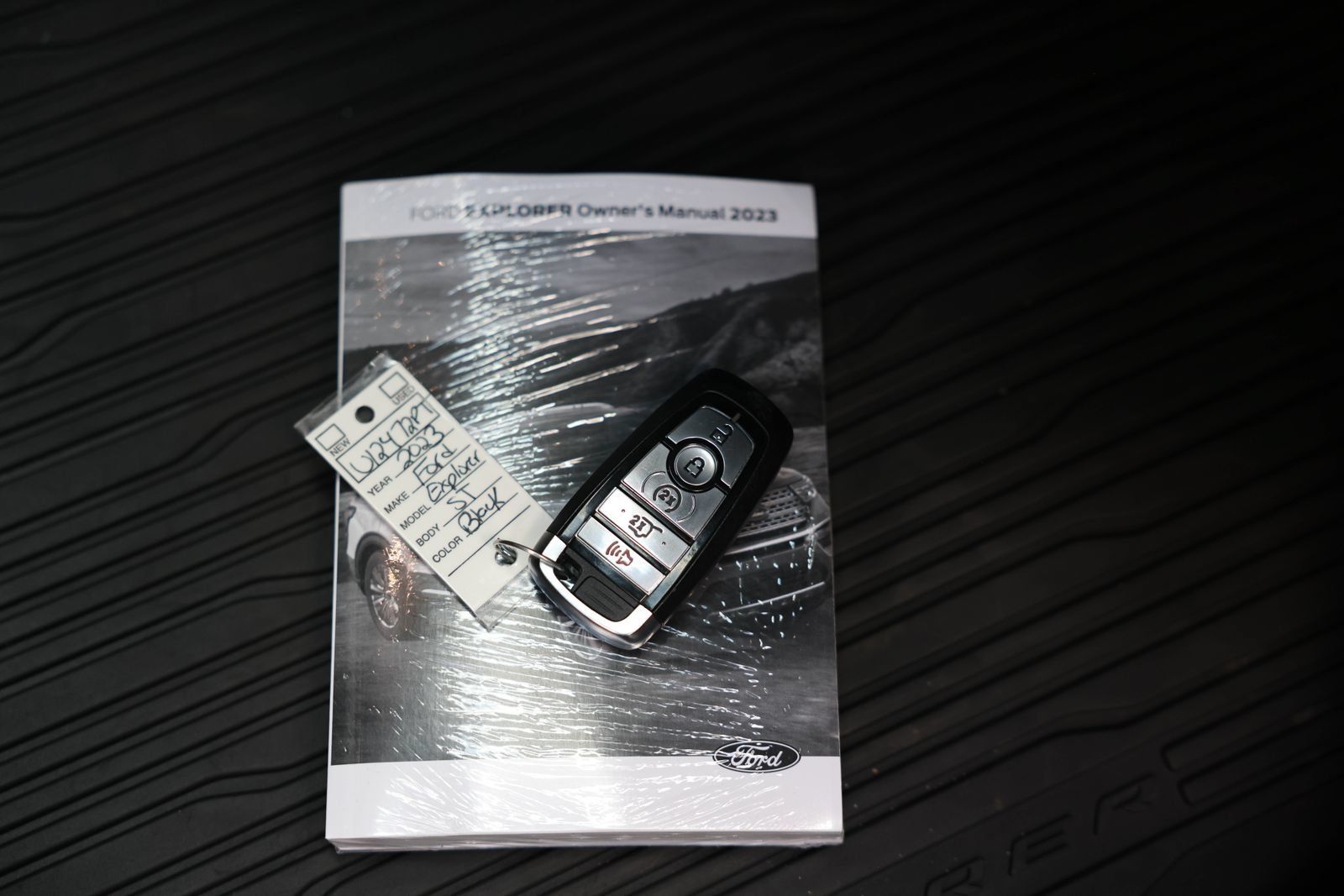 Certified 2023 Ford Explorer ST AWD/4WD image 39