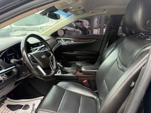 Used 2019 Cadillac XTS Luxury image 16