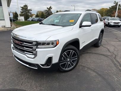 Used 2023 GMC Acadia SLT w/ Technology Package