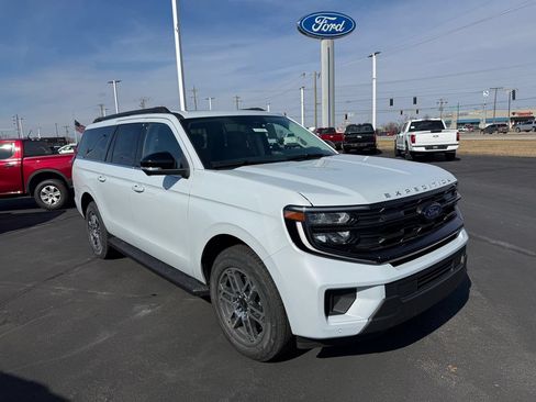 New 2026 Ford Expedition Max Active AWD/4WD image 3