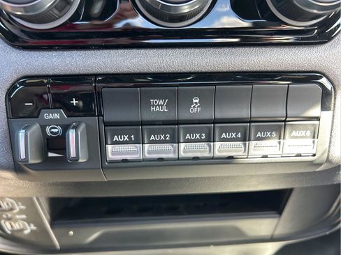 New 2026 RAM 3500 Tradesman AWD/4WD image 19