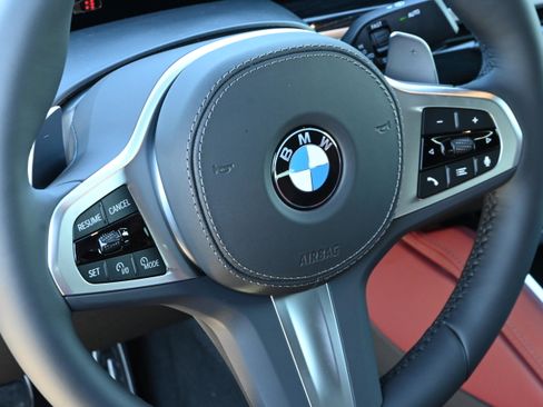 New 2026 BMW X6 xDrive40i w/ Premium Package AWD/4WD image 13