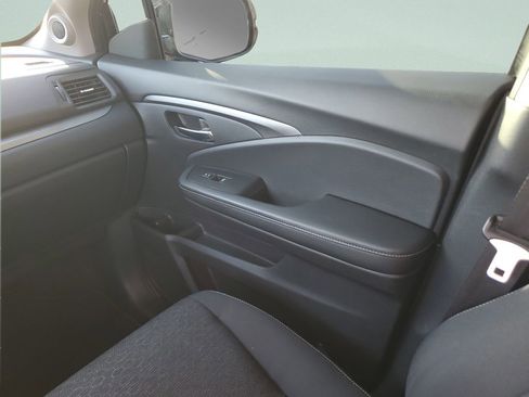 Used 2023 Honda Ridgeline Sport image 13
