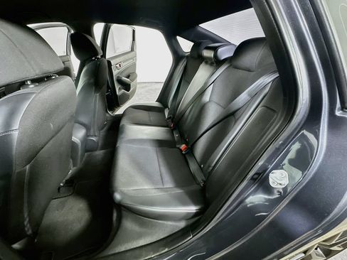 Used 2022 Honda Civic Sport image 14