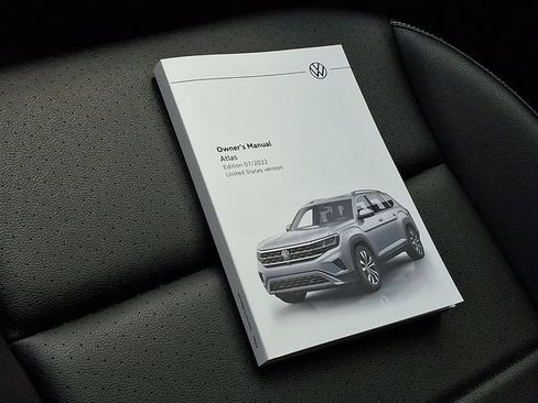 Used 2023 Volkswagen Atlas SE w/ Black Wheel Package AWD/4WD image 34
