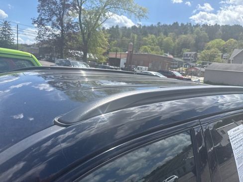 Used 2024 Jeep Compass Trailhawk AWD/4WD image 4