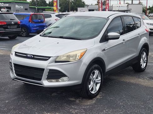 Used 2014 Ford Escape SE FWD image 2