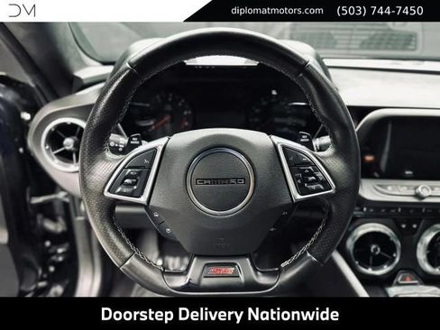 Used 2018 Chevrolet Camaro SS RWD image 26