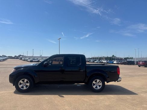 Used 2012 Nissan Frontier SV w/ SV Premium Utility Pkg RWD image 12
