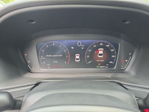 Used 2024 Honda Accord LX image 18