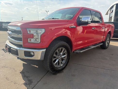 Used 2017 Ford F150 Lariat w/ Equipment Group 502A Luxury image 6