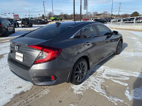 Used 2021 Honda Civic EX image 6
