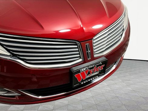 Used 2014 Lincoln MKZ w/ Equipment Group 101A Select FWD image 33