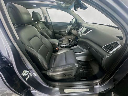 Used 2017 Hyundai Tucson Limited w/ Limited Ultimate Package 03 image 34