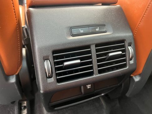 Used 2020 Jaguar E-PACE SE image 21