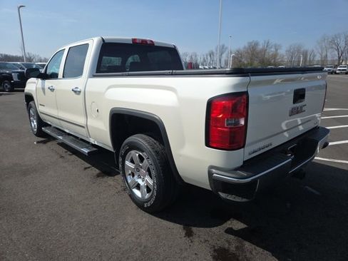 Used 2014 GMC Sierra 1500 SLT w/ Suspension Package, Off-Road image 11