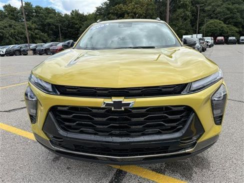 Certified 2024 Chevrolet Trax ACTIV w/ Sunroof Package image 10