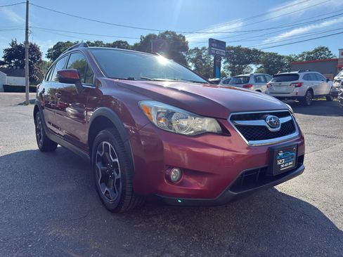 Used 2015 Subaru Crosstrek 2.0i Limited AWD/4WD image 1