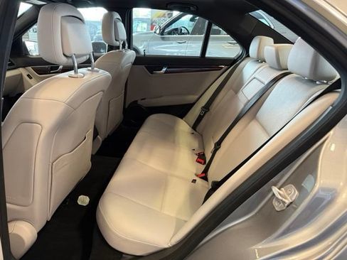 Used 2010 Mercedes-Benz C 300 Sedan image 21