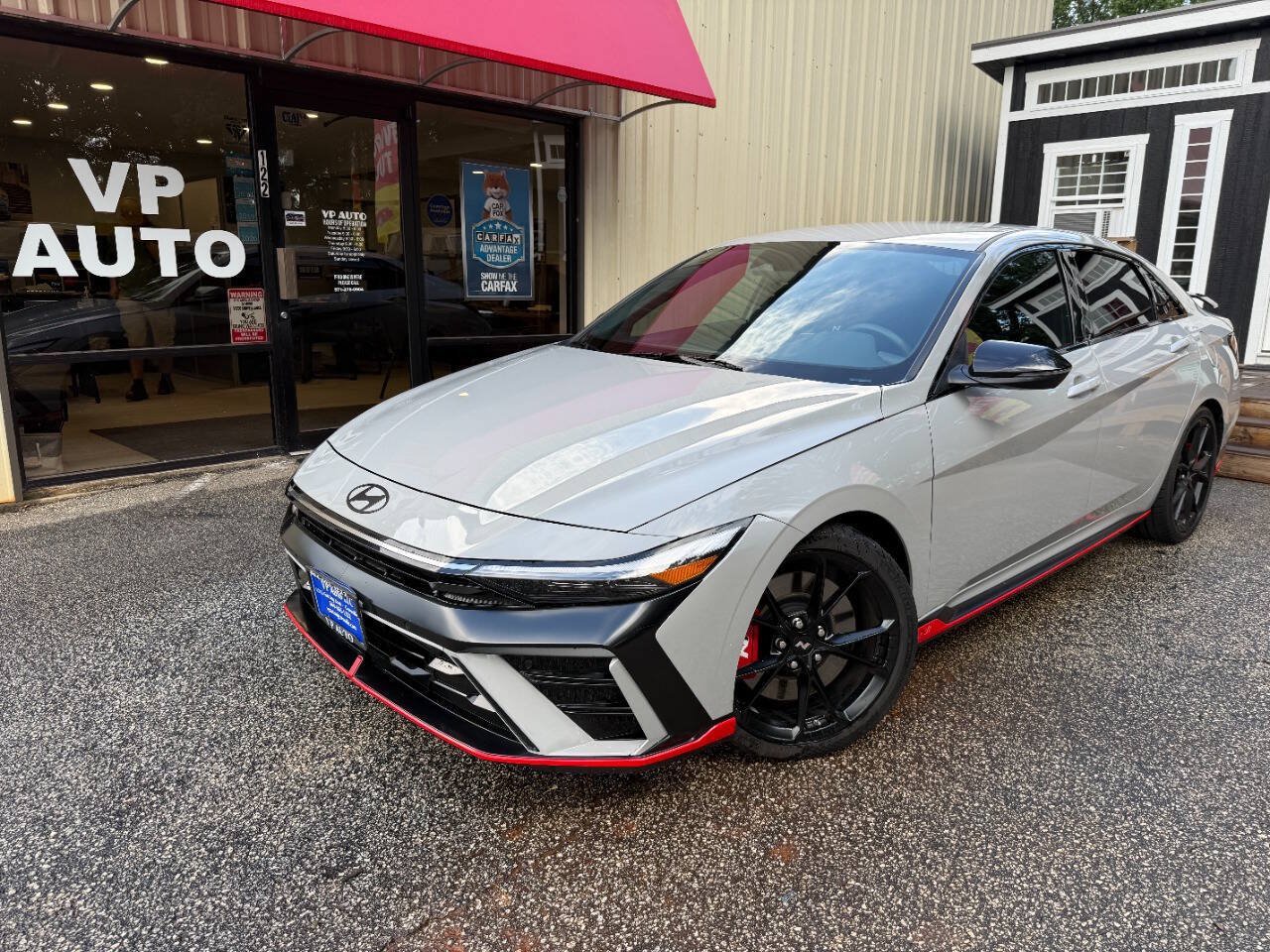 Used 2025 Hyundai Elantra N FWD image 1