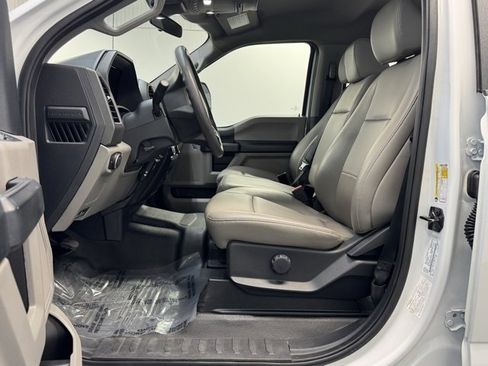 Used 2022 Ford F250 XL w/ Power Equipment Group image 12