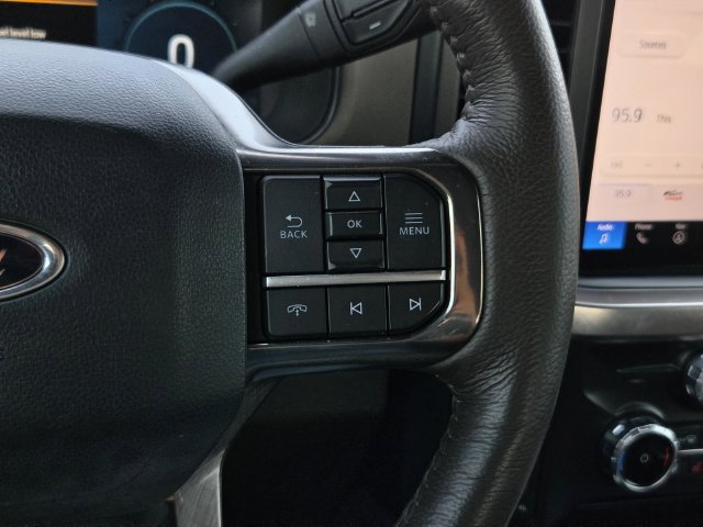 Used 2024 Ford F350 King Ranch AWD/4WD image 28