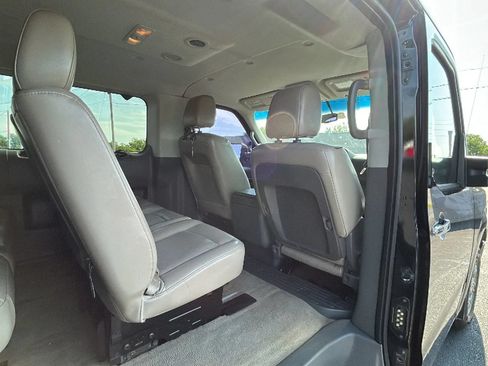 Used 2014 Nissan NV 3500 SL w/ Technology Package RWD image 35