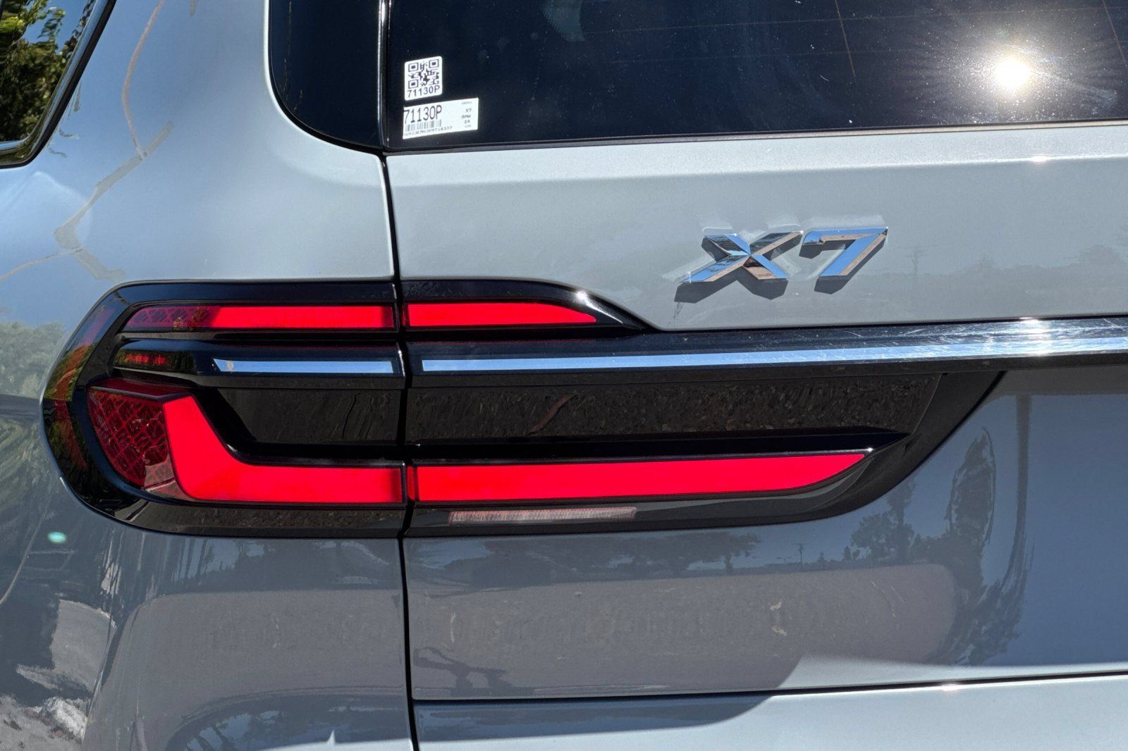 Used 2024 BMW X7 xDrive40i w/ M Sport Package AWD/4WD image 27