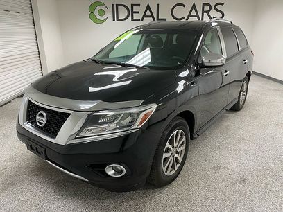 Used 2015 Nissan Pathfinder SV