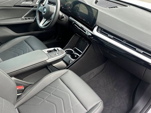 Used 2025 BMW X1 xDrive28i w/ Convenience Package image 20